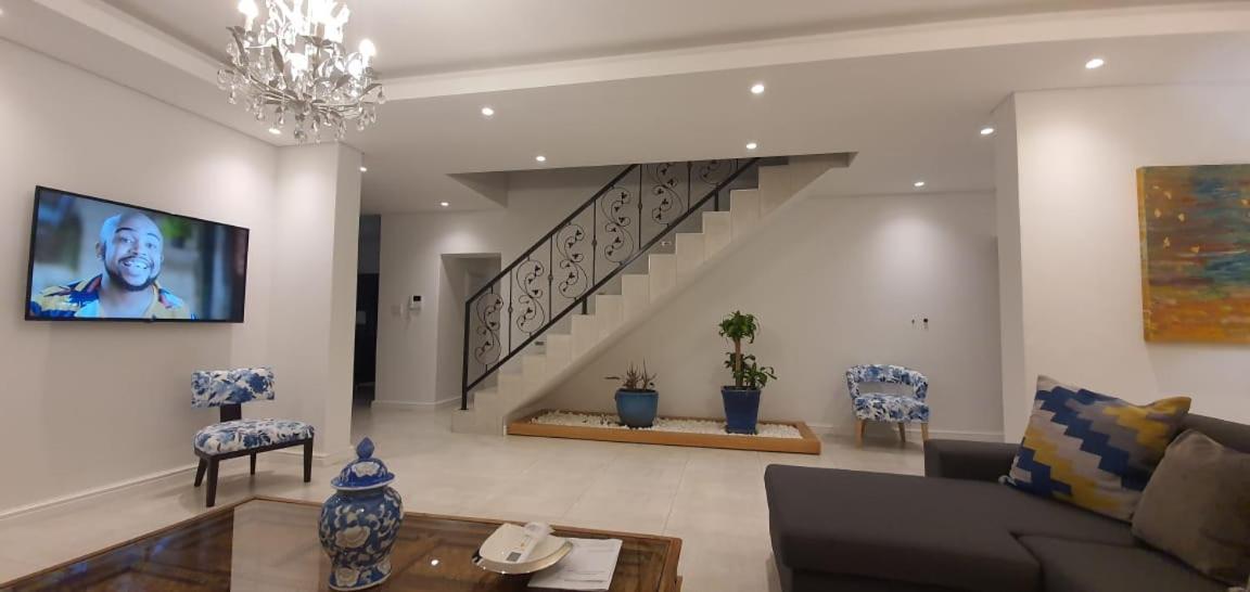 Villa Parisienne Modern Guest House 开普敦 外观 照片