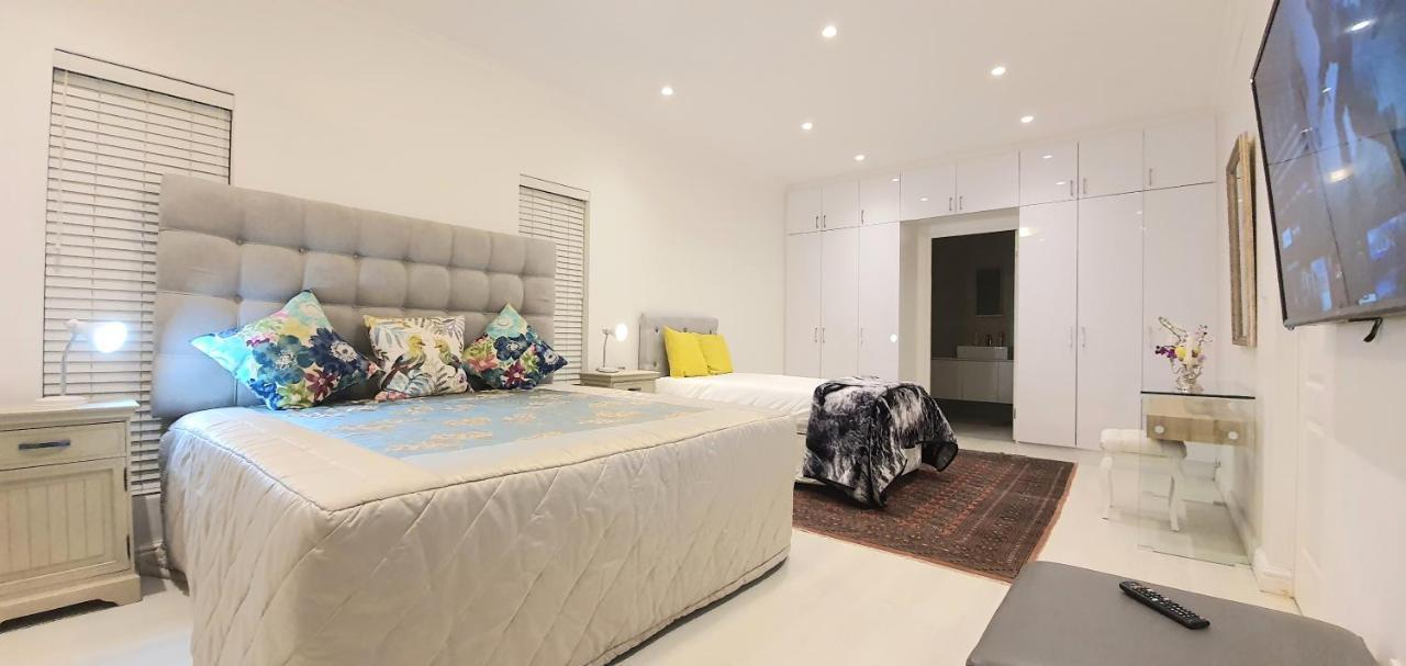 Villa Parisienne Modern Guest House 开普敦 外观 照片